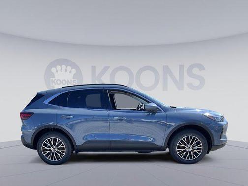 2025 Ford Escape Base