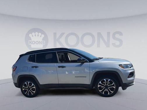 Billet Silver Metallic Clearcoat 2022 Jeep Compass Limited