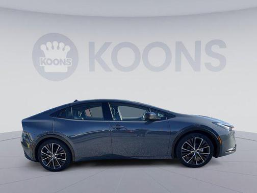 2024 Toyota Prius XLE