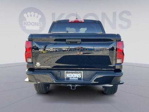 2024 Chevrolet Colorado WT