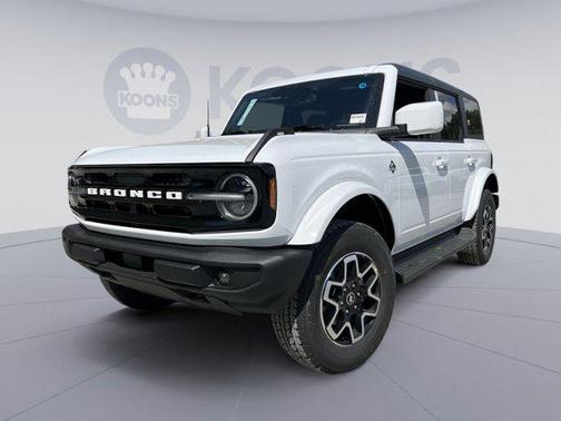 2025 Ford Bronco Outer Banks
