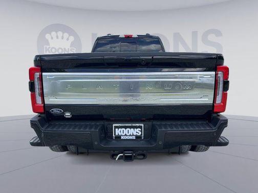 2025 Ford F-450 Platinum