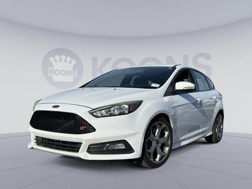2016 Ford Focus ST 