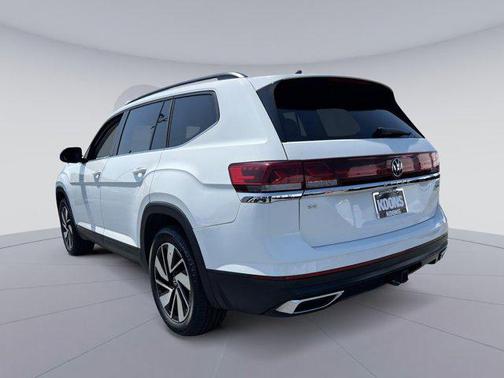 2024 Volkswagen Atlas 2.0T SE w/Technology 4MOTION