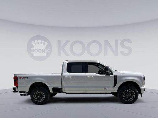 2025 Ford F-250 Platinum