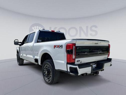 2025 Ford F-250 Platinum