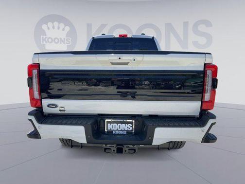 2025 Ford F-250 Platinum