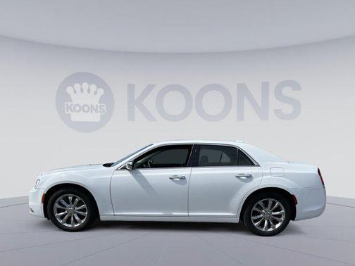 2016 Chrysler 300 S