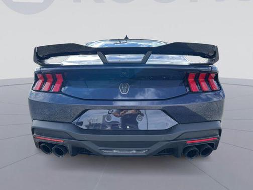 2025 Ford Mustang Dark Horse Fastback