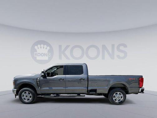 2025 Ford F-350 XLT