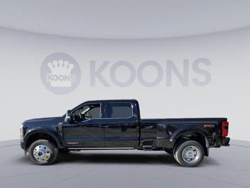 2026 Ford F-450 Platinum