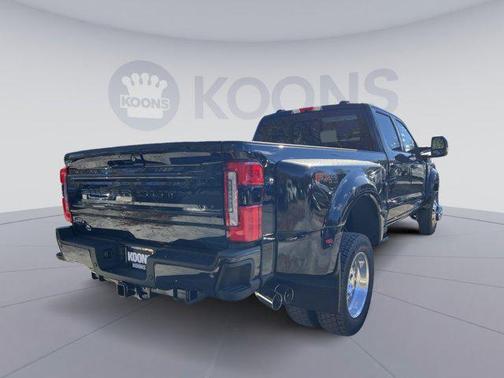 2026 Ford F-450 Platinum