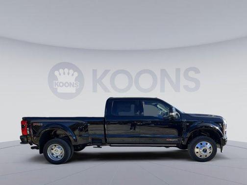 2026 Ford F-450 Platinum