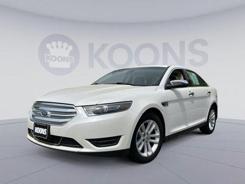 2017 Ford Taurus Limited