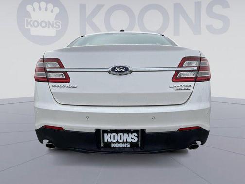 2017 Ford Taurus Limited