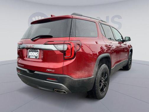 2023 GMC Acadia AWD AT4