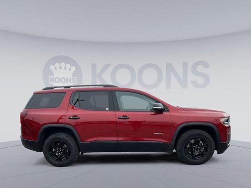 2023 GMC Acadia AWD AT4