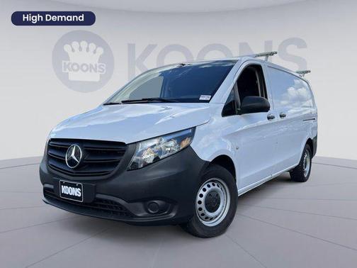 2023 Mercedes-Benz Metris Base