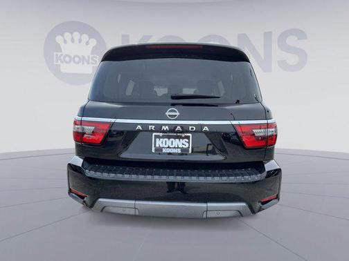 2022 Nissan Armada SV