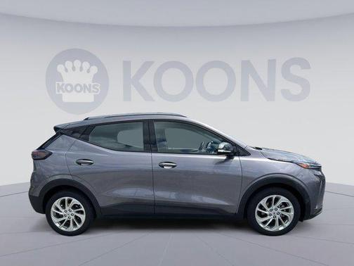 2023 Chevrolet Bolt EUV FWD LT