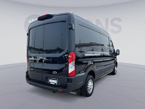 2025 Ford Transit-250 Base