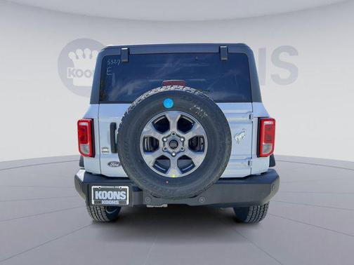 Oxford White 2026 Ford Bronco Big Bend