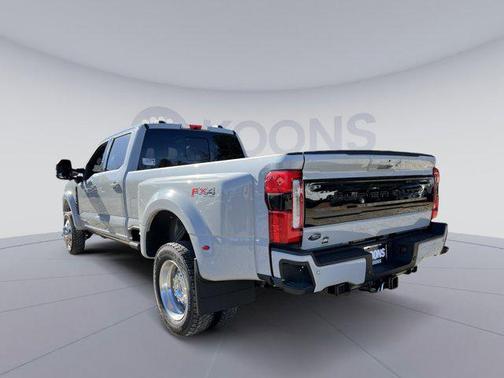 2026 Ford F-450 Platinum