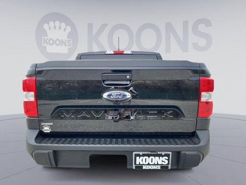 Shadow Black 2024 Ford Maverick XLT