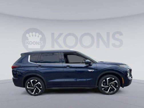 2023 Mitsubishi Outlander PHEV SEL