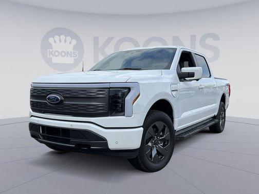 2023 Ford F-150 Lightning LARIAT