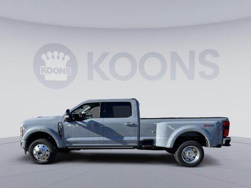 2026 Ford F-450 Lariat