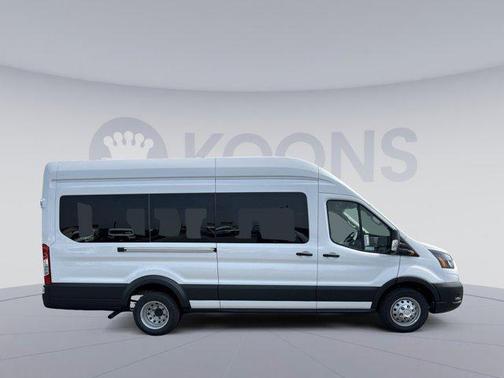 2025 Ford Transit-350 XL
