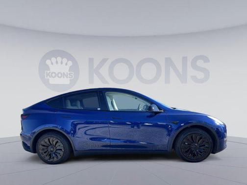 2021 Tesla Model Y Long Range Dual Motor All-Wheel Drive