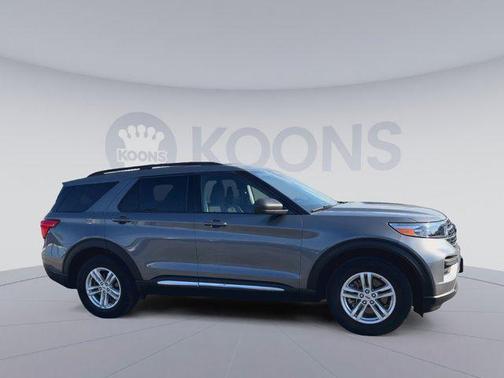 Carbonized Gray Metallic 2023 Ford Explorer XLT