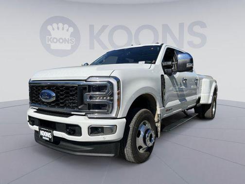 2026 Ford F-350 Platinum