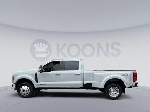 2026 Ford F-450 Platinum