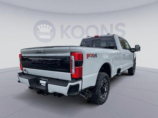 2026 Ford F-350 Platinum