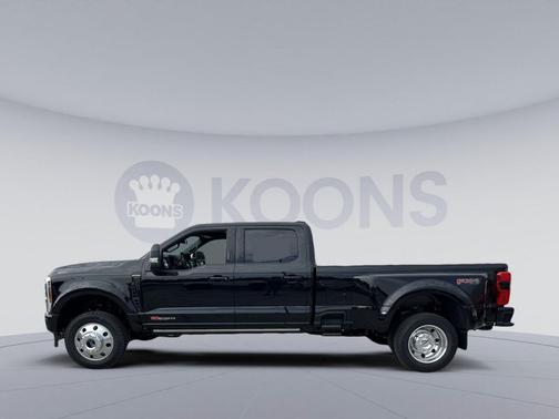 Black Metallic 2026 Ford F-450 Platinum