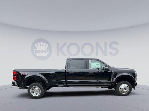 2026 Ford F-450 Lariat