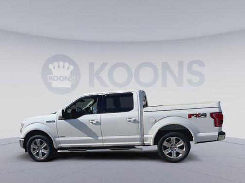 White Platinum Clearcoat Metallic 2017 Ford F-150 Lariat