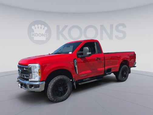 Race Red 2023 Ford F-350 XLT
