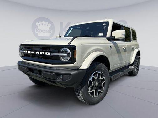 2025 Ford Bronco Outer Banks