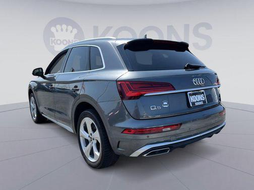 2022 Audi Q5 45 S line Premium Plus