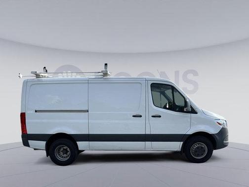 2022 Mercedes-Benz Sprinter 3500 Standard Roof