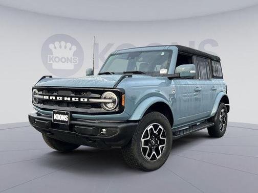 2023 Ford Bronco Outer Banks