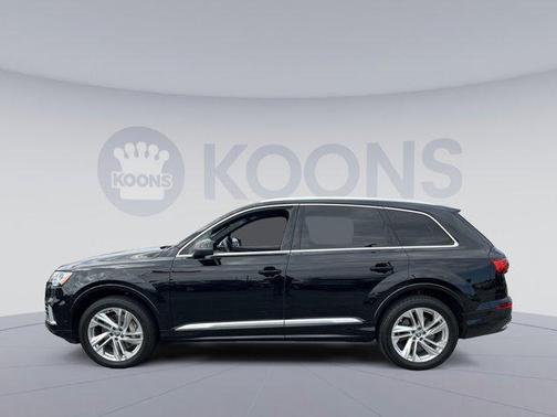 Night Black 2021 Audi Q7 45 Premium