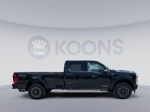 2026 Ford F-350 Platinum