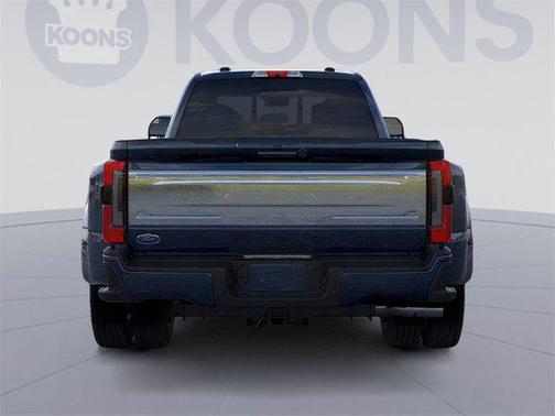 2025 Ford F-450 Platinum