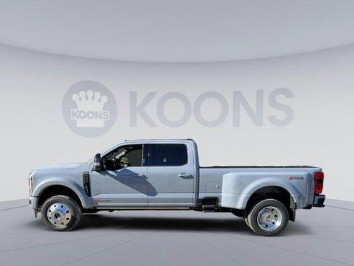 2026 Ford F-450 Platinum