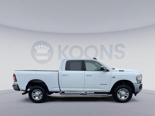 2022 RAM 2500 Big Horn Crew Cab 4x4 6'4' Box